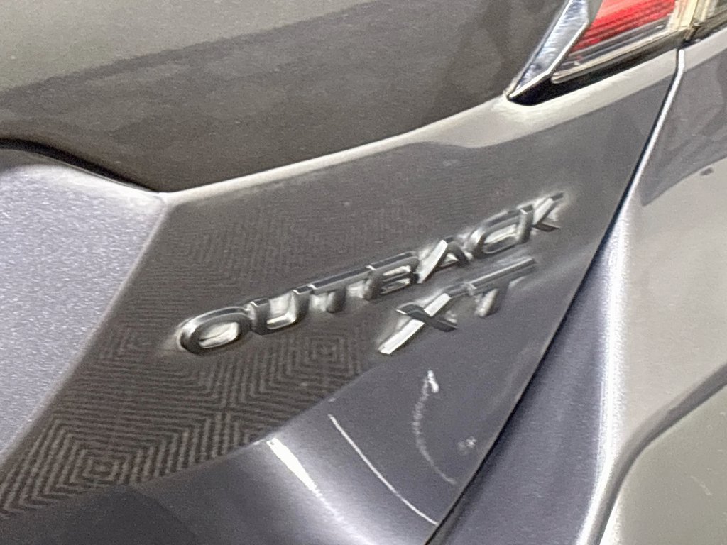 Used 2022 Subaru Outback Onyx Edition XT AWD/4WD image 25