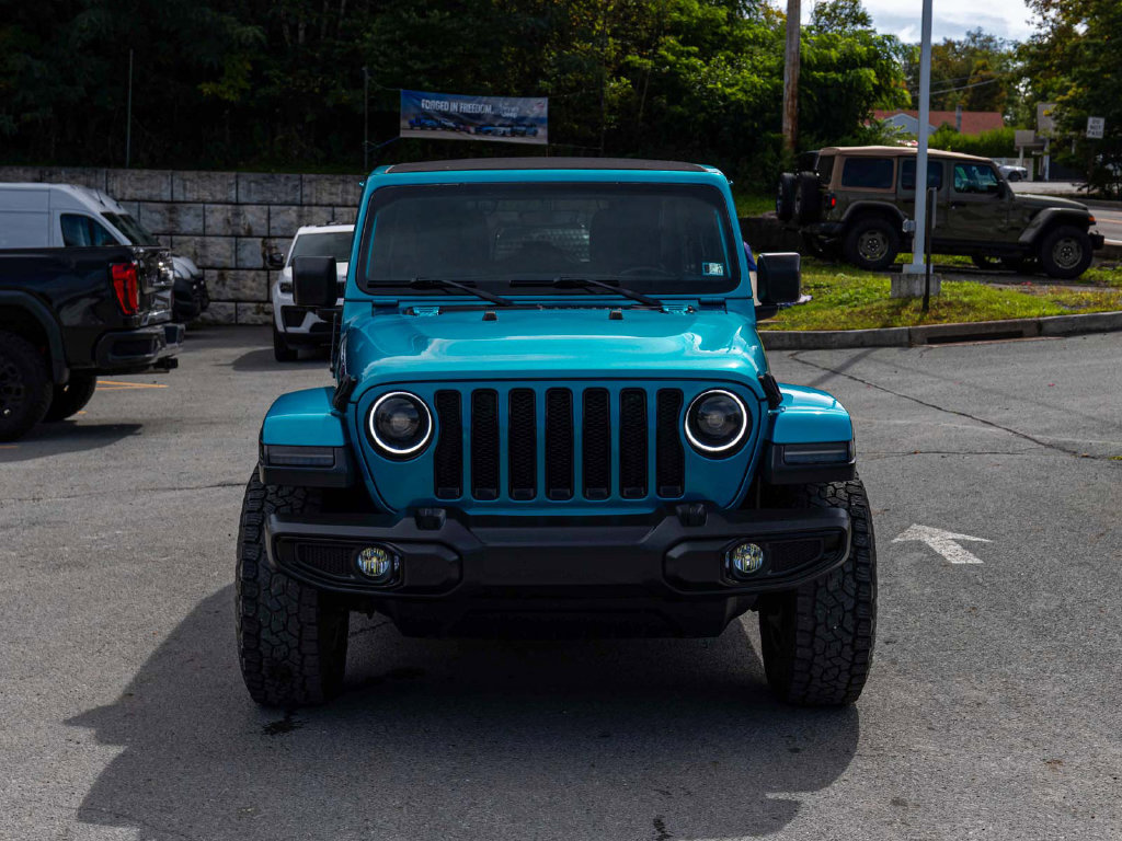 Certified 2020 Jeep Wrangler Unlimited Sahara AWD/4WD image 2