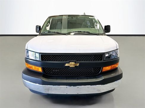 New 2025 Chevrolet Express 2500 Extended w/ Driver Convenience Package image 4
