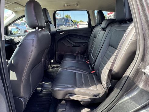 Used 2019 Ford Escape Titanium FWD image 29