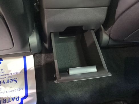 Used 2025 Hyundai Santa Fe Limited image 30