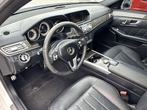 Used 2016 Mercedes-Benz E 400 Sedan image 19