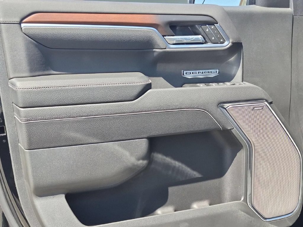 New 2026 GMC Sierra 1500 Denali AWD/4WD image 16