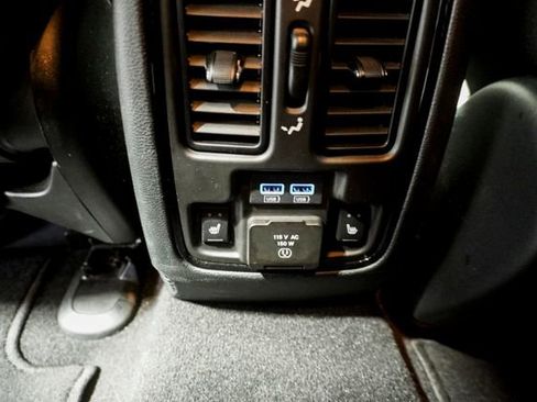 Used 2025 Dodge Durango R/T image 22