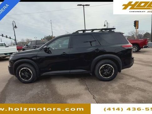 Used 2025 Nissan Pathfinder Rock Creek image 5