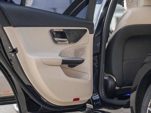 Certified 2022 Mercedes-Benz C 300 C 300 image 33