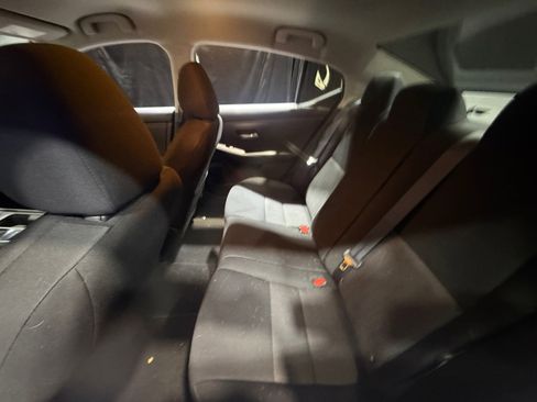 Certified 2023 Nissan Sentra SV FWD image 17