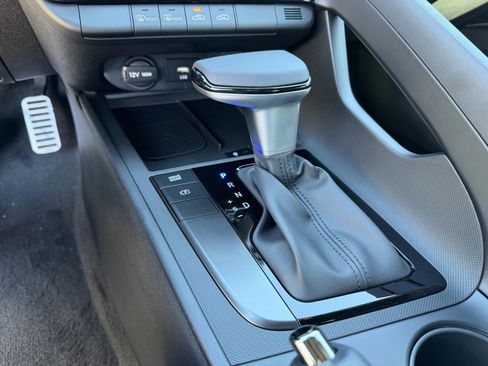 New 2026 Hyundai Elantra Sport image 13