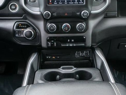 Used 2019 RAM 1500 Big Horn AWD/4WD image 15