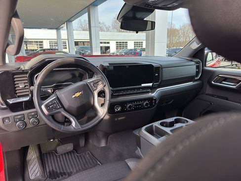 Used 2023 Chevrolet Silverado 1500 LT image 20