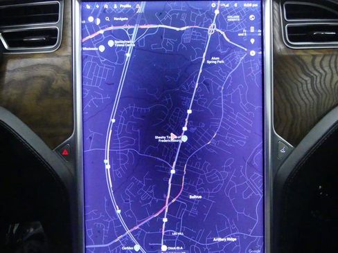 Used 2017 Tesla Model S 60D image 10