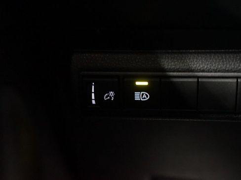 Certified 2025 Toyota Corolla LE FWD image 22
