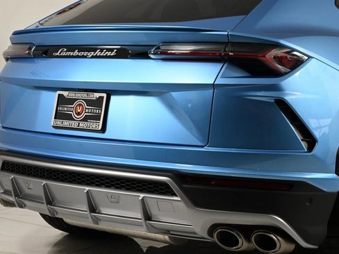 Used 2022 Lamborghini Urus image 52