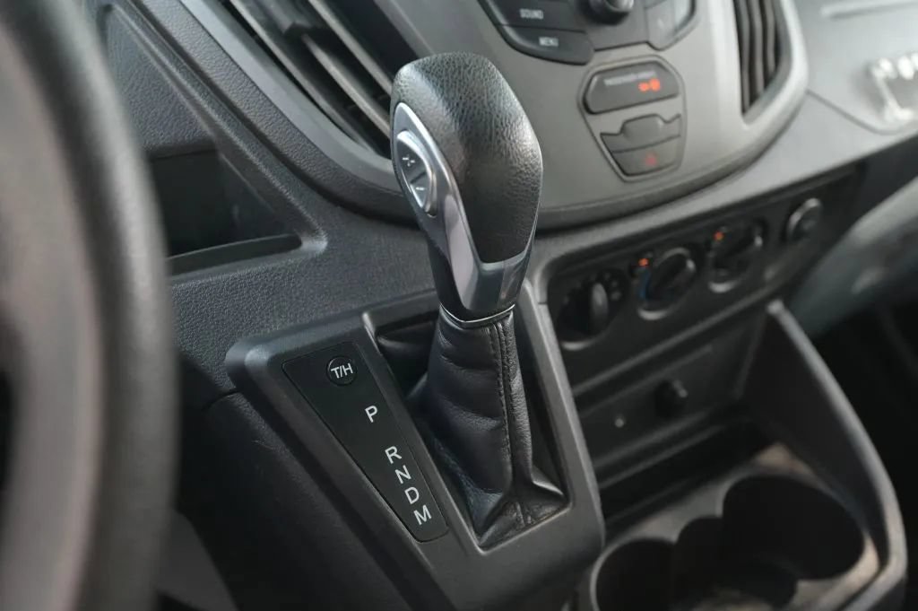 Used 2018 Ford Transit 250 138 RWD image 30