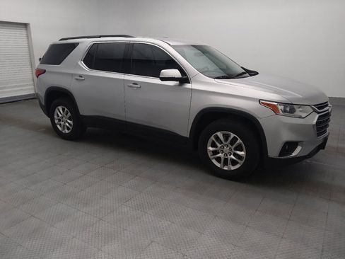 Used 2019 Chevrolet Traverse LT FWD image 11
