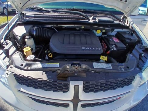 Used 2013 Dodge Grand Caravan R/T w/ Safety Sphere Group image 23