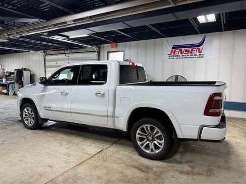 Certified 2022 RAM 1500 Limited w/ Body Color Bumper Group image 4
