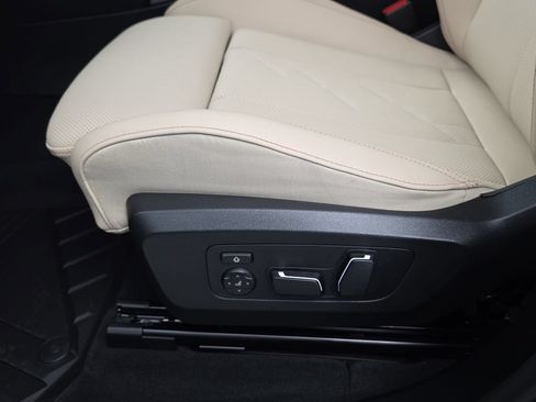 New 2026 BMW X3 xDrive30i w/ Premium Package AWD/4WD image 28