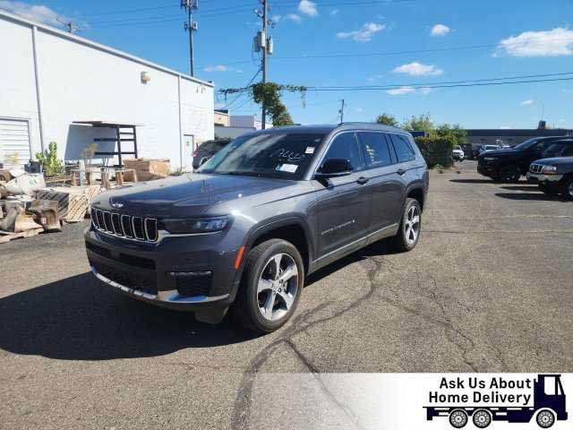 Used 2023 Jeep Grand Cherokee L Limited AWD/4WD image 1
