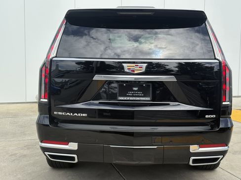 Used 2025 Cadillac Escalade Premium Luxury Platinum AWD/4WD image 8