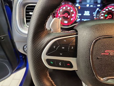 Used 2022 Dodge Charger SRT Hellcat w/ Harman/Kardon Audio Group image 19