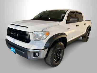 Used 2016 Toyota Tundra SR5 w/ SR5 Upgrade Package