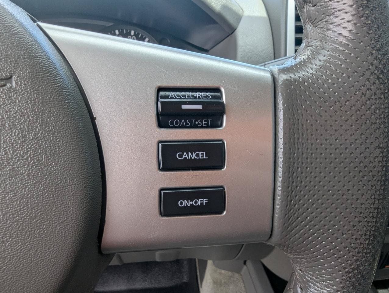 Used 2016 Nissan Frontier SV w/ SV Value Truck Package AWD/4WD image 15