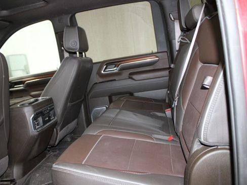 Used 2024 GMC Sierra 2500 Denali w/ Denali Reserve Package image 26