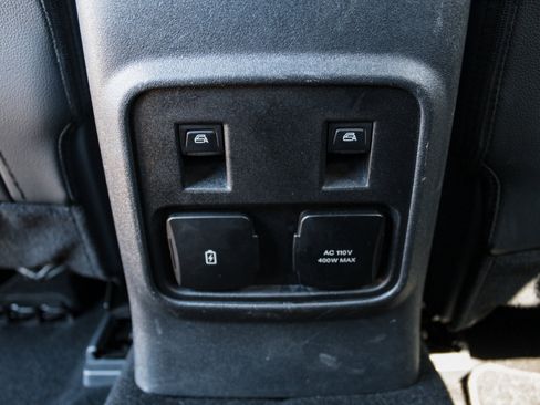 Used 2024 Ford Bronco Outer Banks AWD/4WD image 23