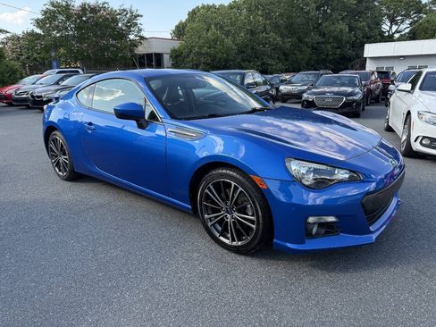 Used 2014 Subaru BRZ Limited w/ Popular Package #2B RWD image 3
