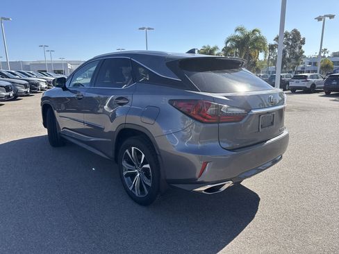 Used 2018 Lexus RX 350 FWD w/ Premium Package image 3