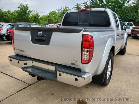 Used 2017 Nissan Frontier SV w/ SV Value Truck Package RWD image 10