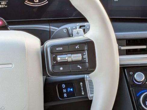 Used 2025 Hyundai Santa Fe SEL image 20