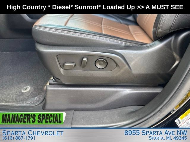 Used 2024 Chevrolet Silverado 2500 High Country AWD/4WD image 16