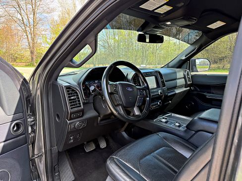 Used 2021 Ford Expedition Max Limited AWD/4WD image 13