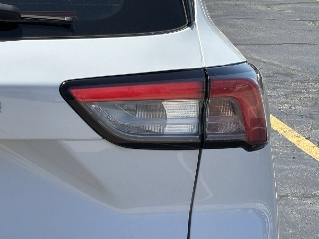 Used 2020 Ford Escape S FWD image 5