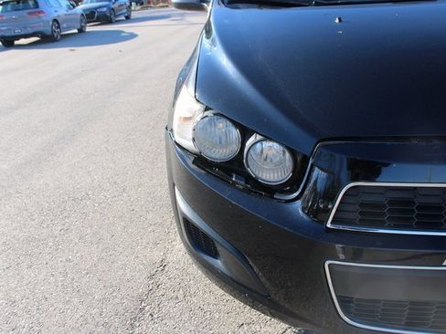 Used 2012 Chevrolet Sonic LT image 37