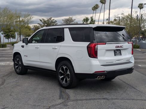 New 2026 GMC Yukon AT4 w/ AT4 Premium Plus Package AWD/4WD image 9