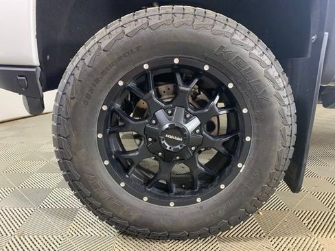 Used 2023 GMC Sierra 3500 Denali w/ Denali Ultimate Package AWD/4WD image 32