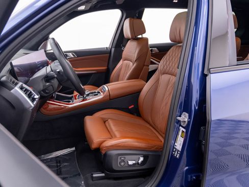Used 2024 BMW ALPINA XB7 AWD/4WD image 16