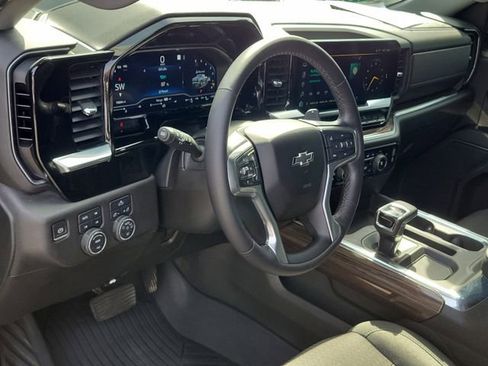 Certified 2022 Chevrolet Silverado 1500 RST w/ Z71 Off-Road Package AWD/4WD image 18