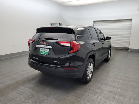Used 2022 GMC Terrain SLE AWD/4WD image 9