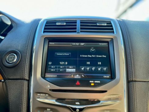 Used 2014 Lincoln MKX AWD w/ Equipment Group 102A image 21