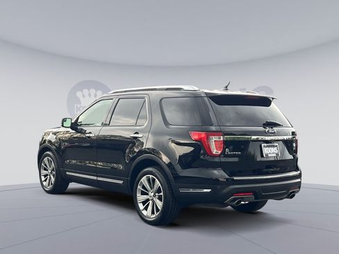 Used 2018 Ford Explorer Limited FWD image 7