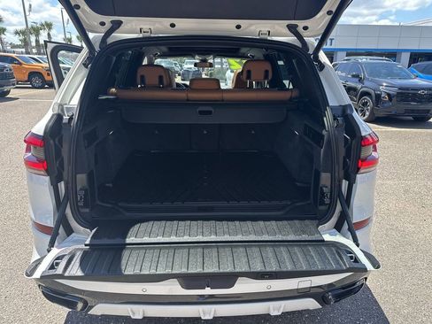Used 2022 BMW X5 sDrive40i w/ M Sport Package RWD image 29