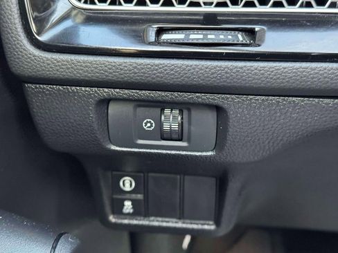 Used 2024 Honda Civic EX-L image 21