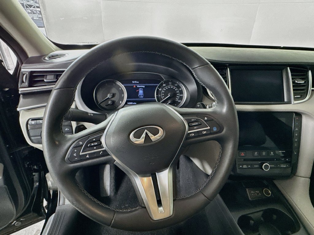 Certified 2025 INFINITI QX50 Luxe AWD/4WD image 14