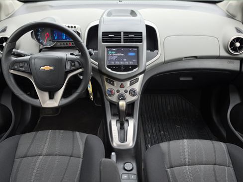 Used 2015 Chevrolet Sonic LT FWD image 7