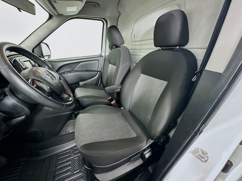 Used 2019 RAM ProMaster City Tradesman SLT FWD image 19