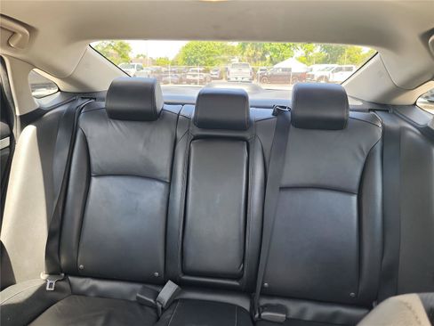 Used 2017 Honda Civic EX-L image 17